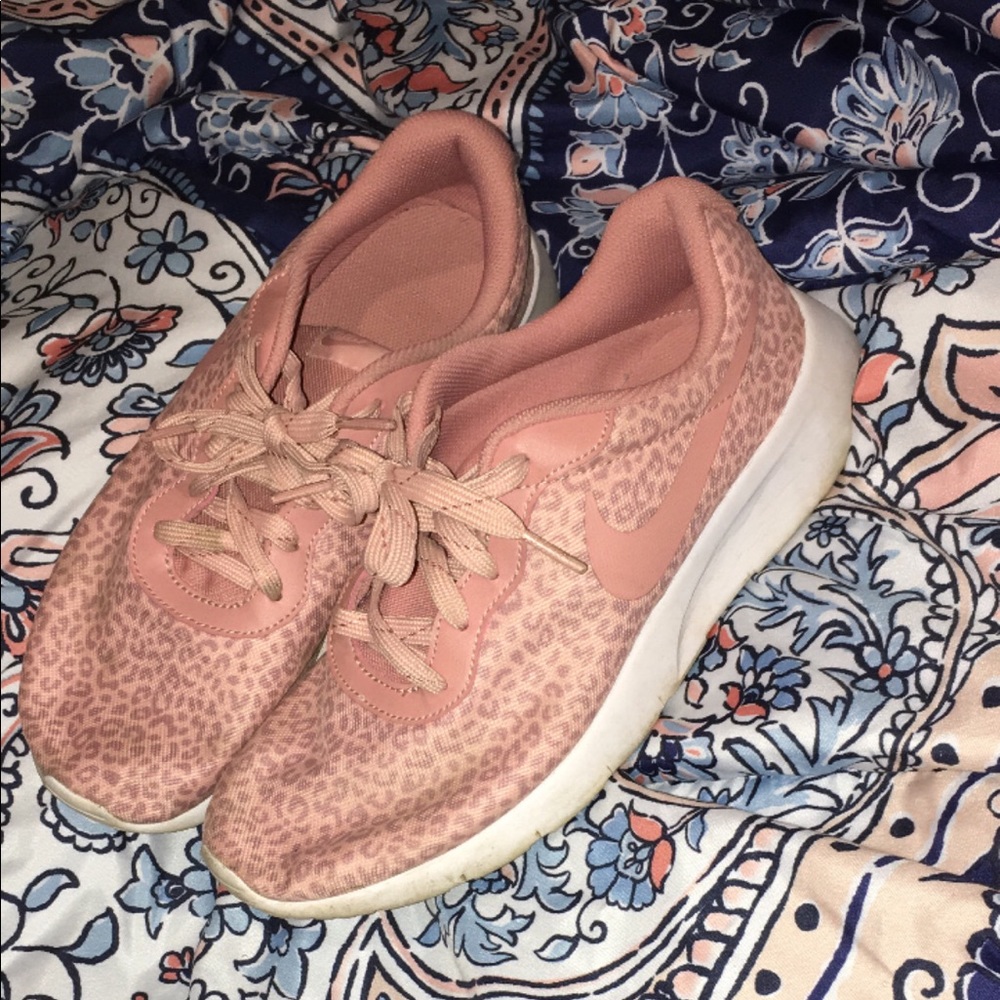 Women’s leopard Nike shoes